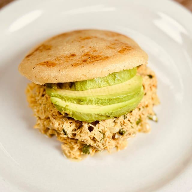 Arepa - Reina Pepiada.