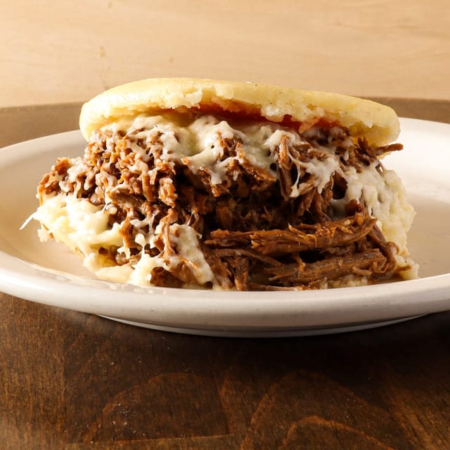 Arepa - Peluda.